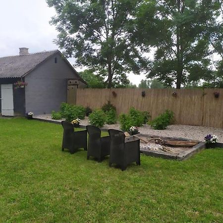 Dom W Malowniczej Wsi Z Imprezowa Stodola Hot Tub Jacuzzi Villa Zakrzewo Zalesie Exterior photo